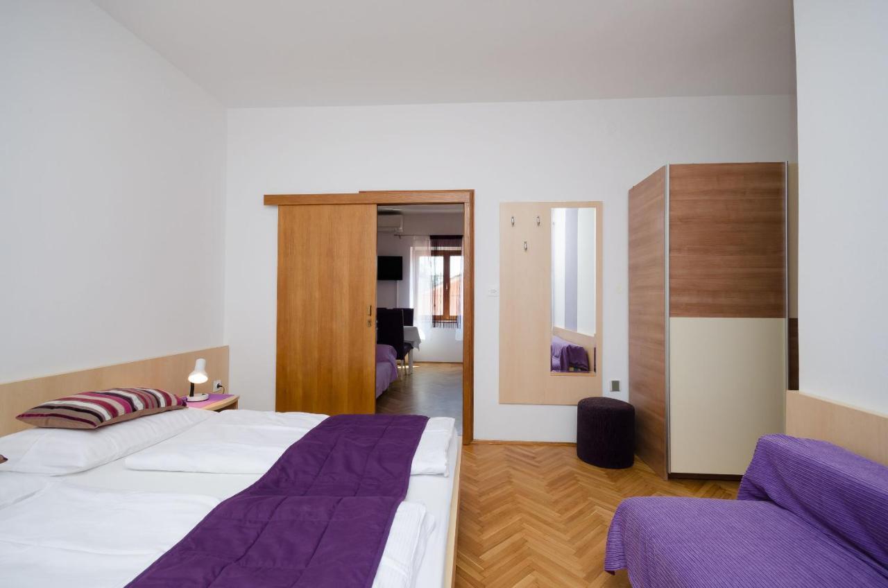Apartments Mirjana B Lopar Eksteriør billede